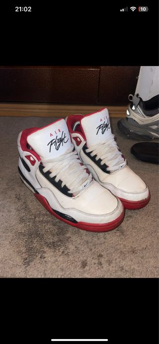 adidasi nike air flight