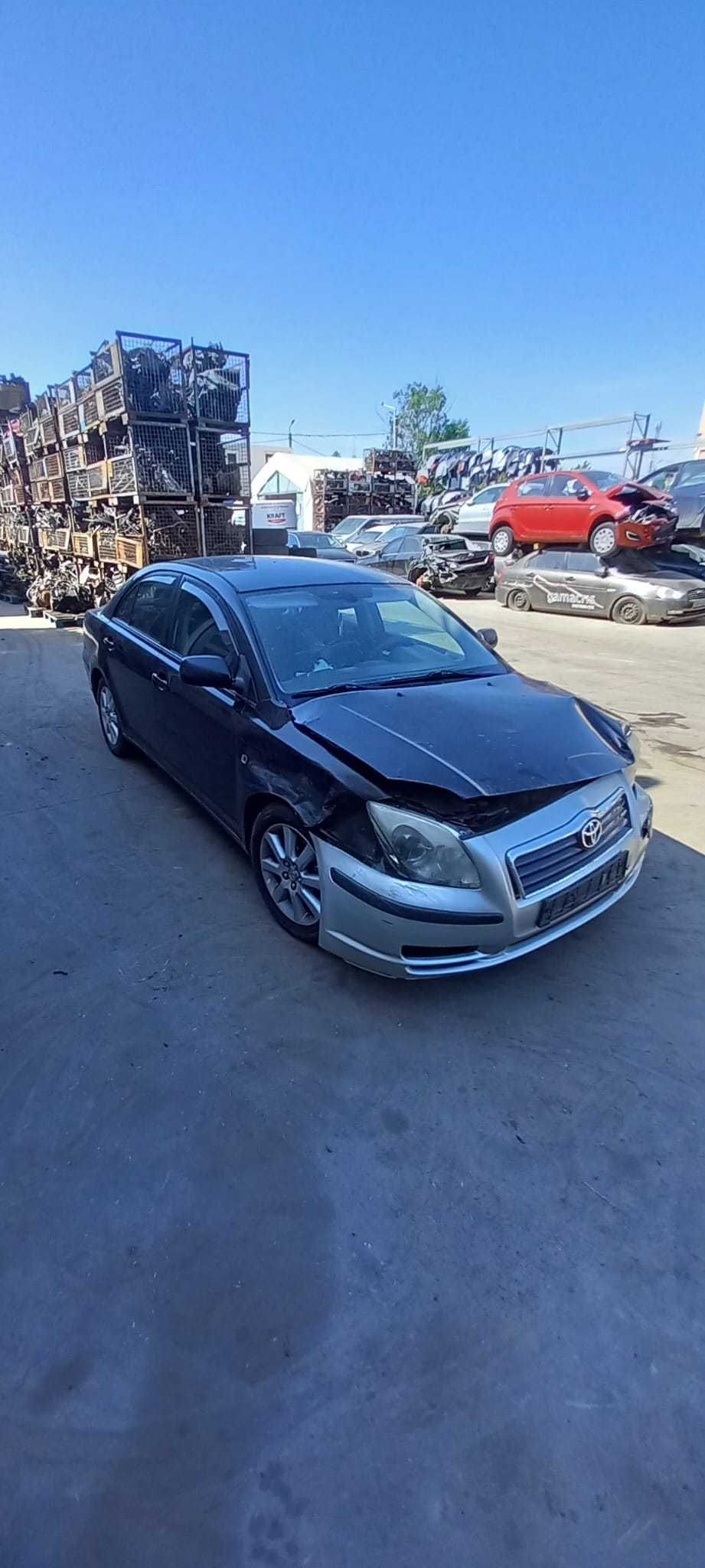 Toyota AVENSIS AN 2005 cod motor 1zzfe Dezmembrez/Dezmembram