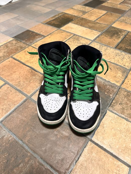 Air Jordan 1 Retro OG High Lucky Green (negociez pana la 60% din pret)