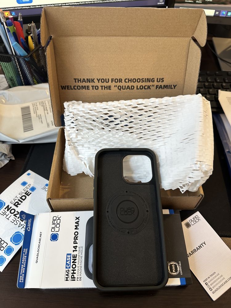 Husa Quadlock Iphone 14 Pro Max Magsafe