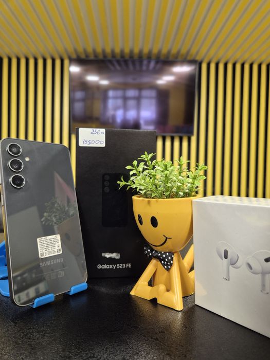 Samsung S23 FE, 256гб
