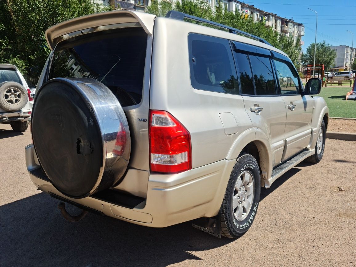 Mitsubishi Pajero