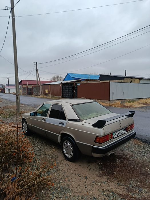 Продам Mercedes 190