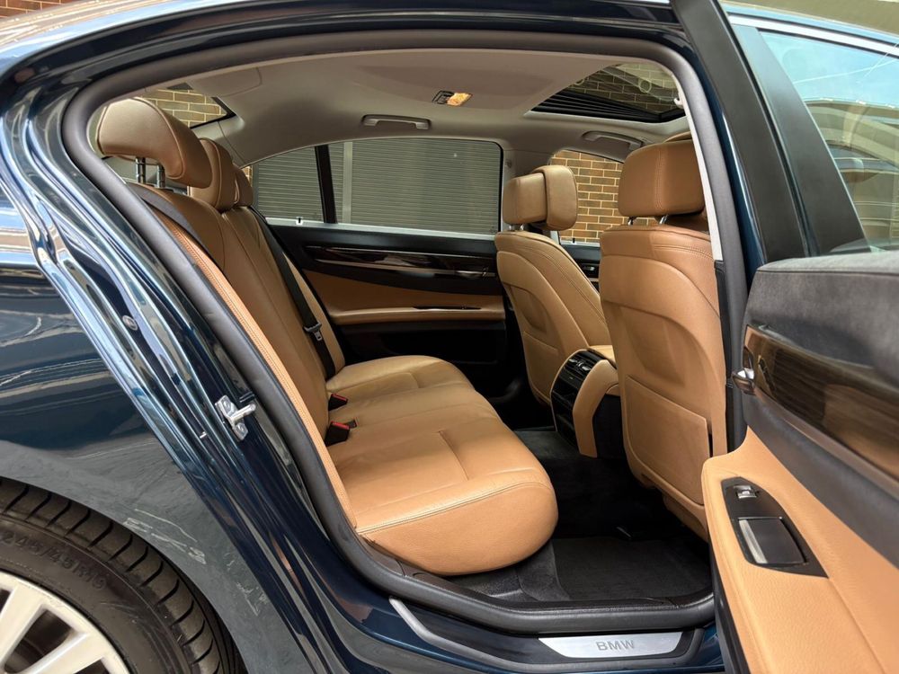 BMW 730d - FaceLift 2013 - LUXURY•BROWN  UnicProprietar VARIANTE AUTO