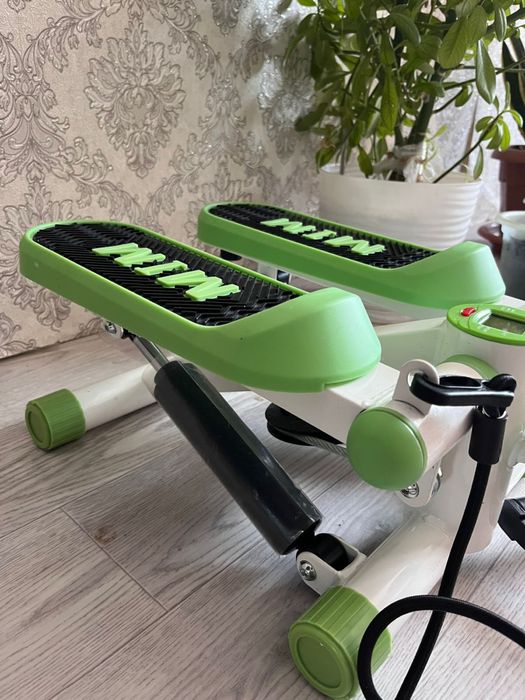 продам Степпер тренажер