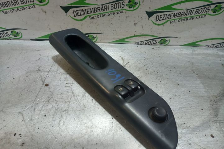 Butoane geam sofer Renault Laguna prima generatie (facelift)