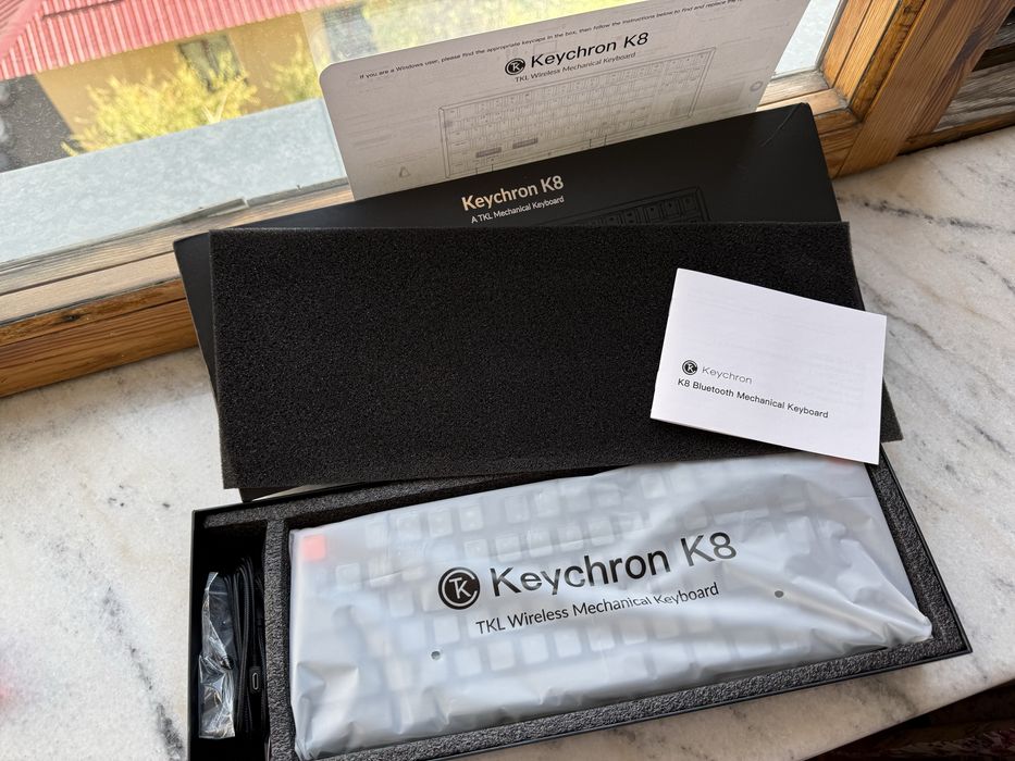 Keychron K8, Brown Switch (без клика, тактильные)