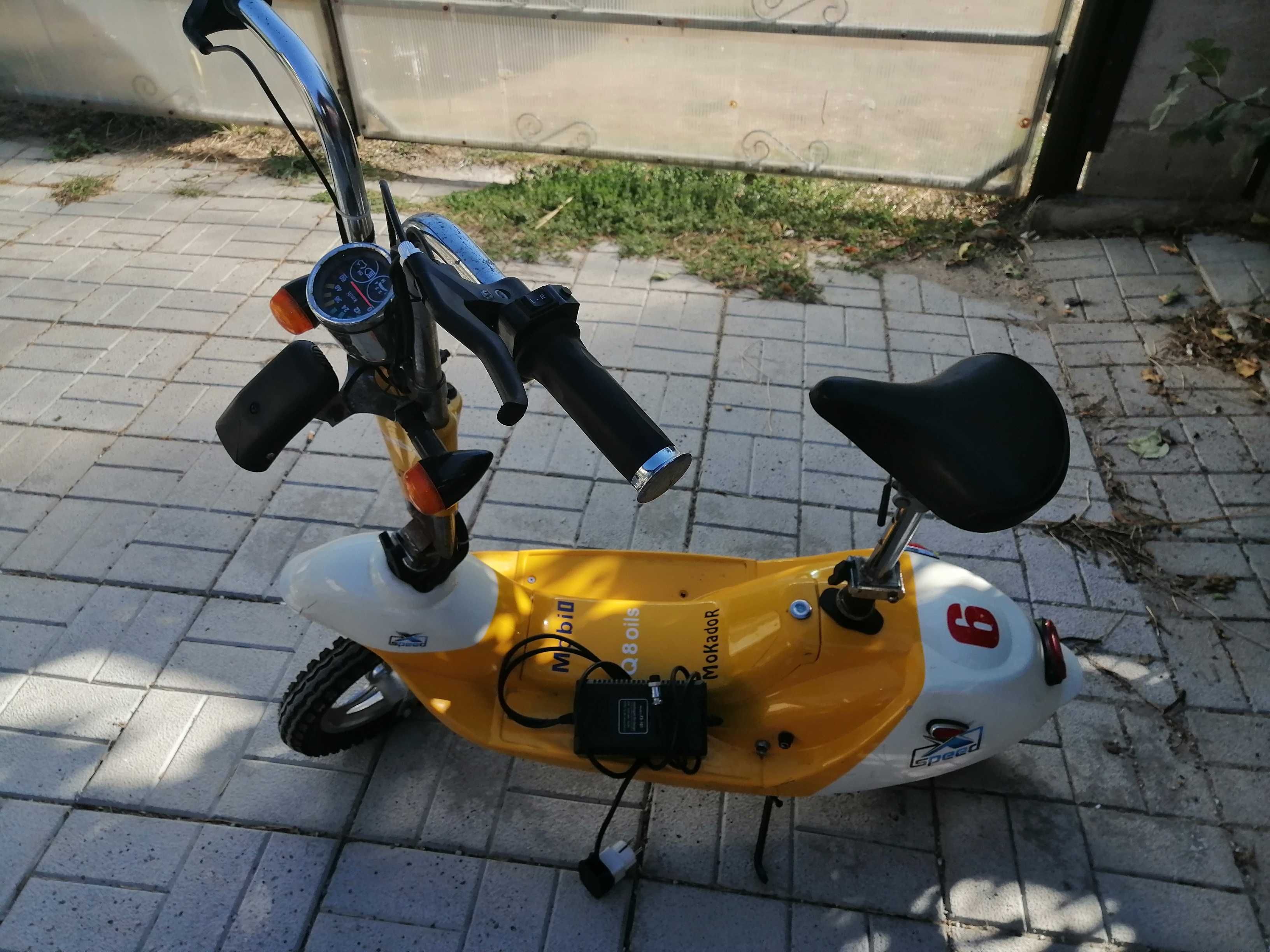 Scuter electric pentru copii