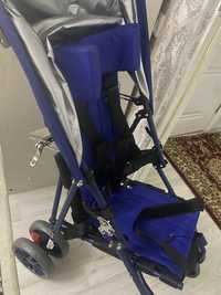 Продаётся детская инвалидная коляска