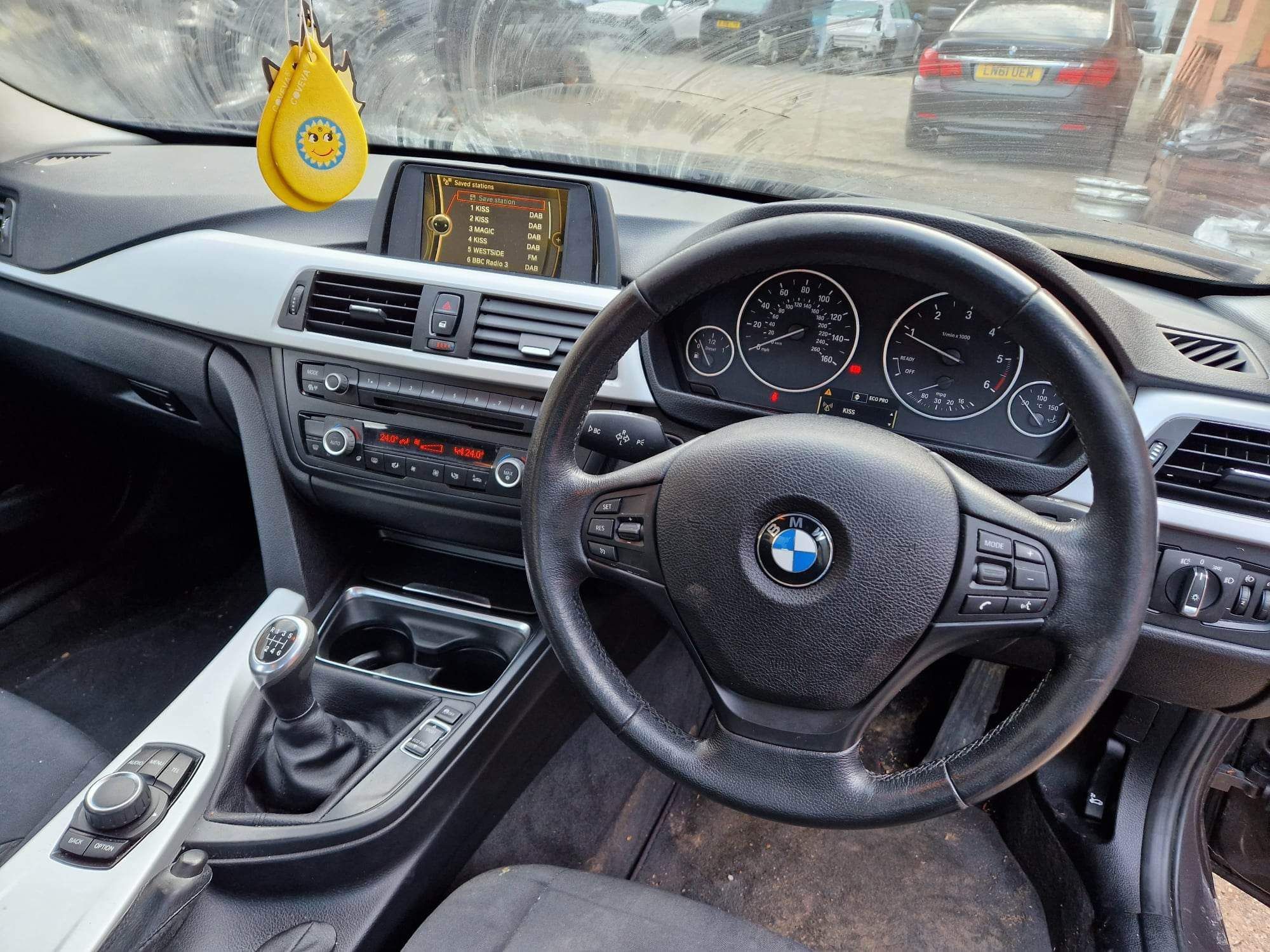 BMW F30 320D 163кс ръчка седан НА ЧАСТИ!