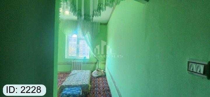 Dinamo bozorcha tarafda 2 xonali tayyor kvartira sotiladi №2228