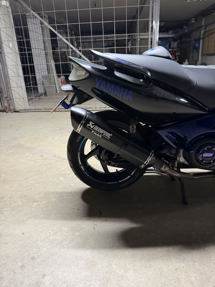 Yamaha T-max 500