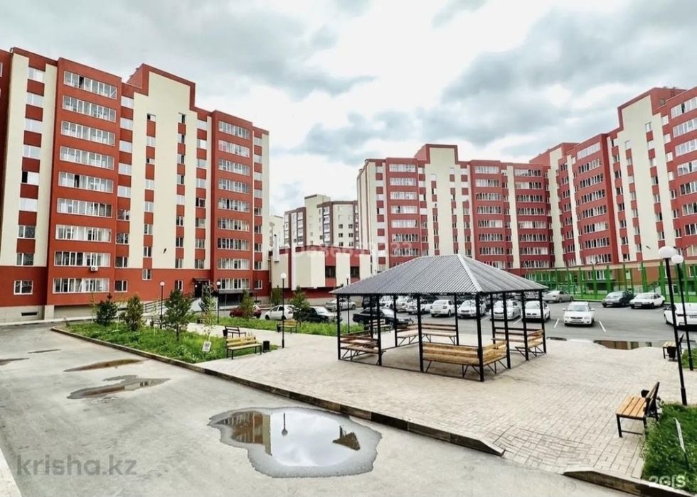 Продам квартиру Астана жк Керей 40кв