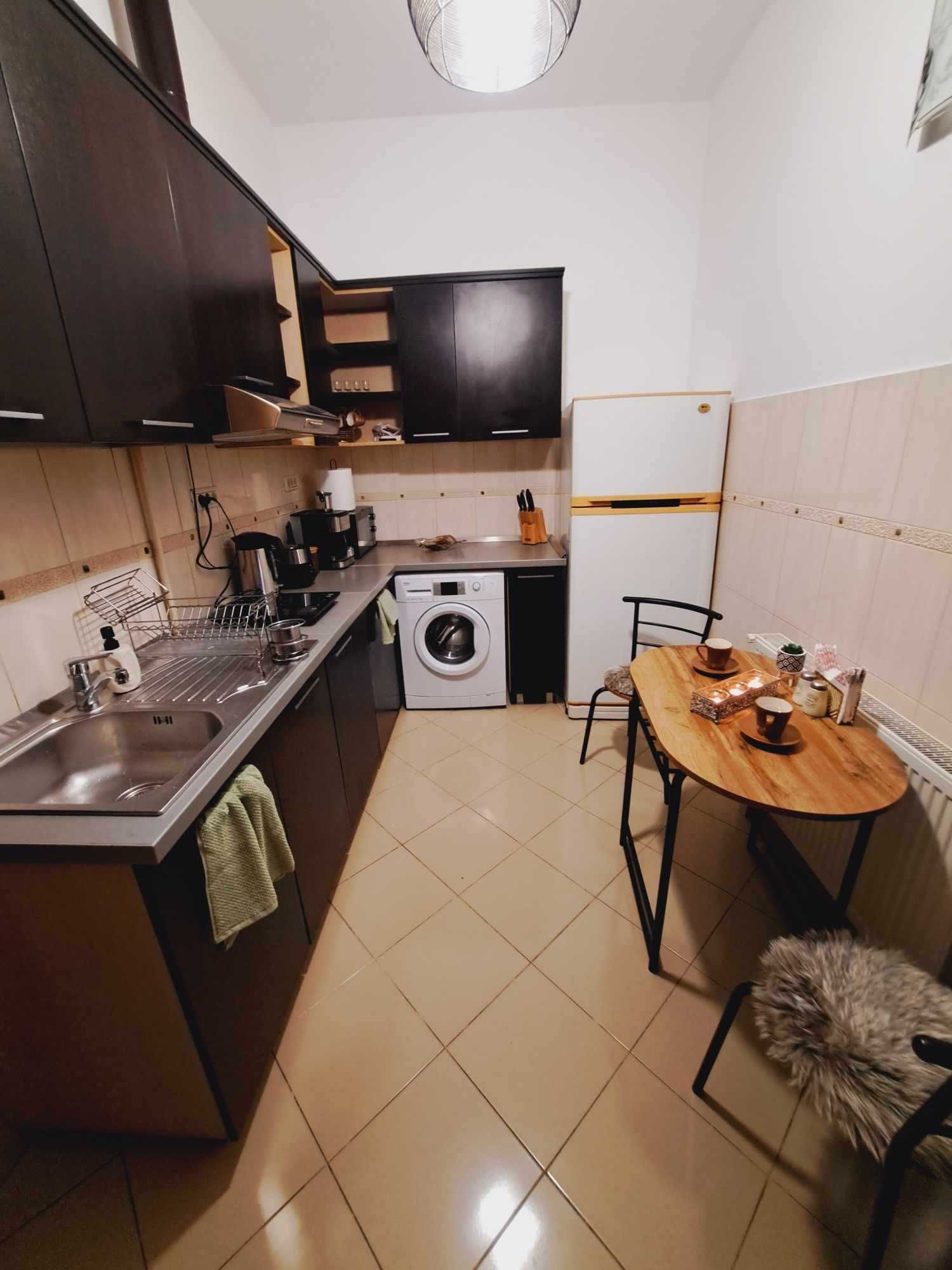 Apartament de vânzare în Centrul Vechi Brașov - Afacere la Cheie!