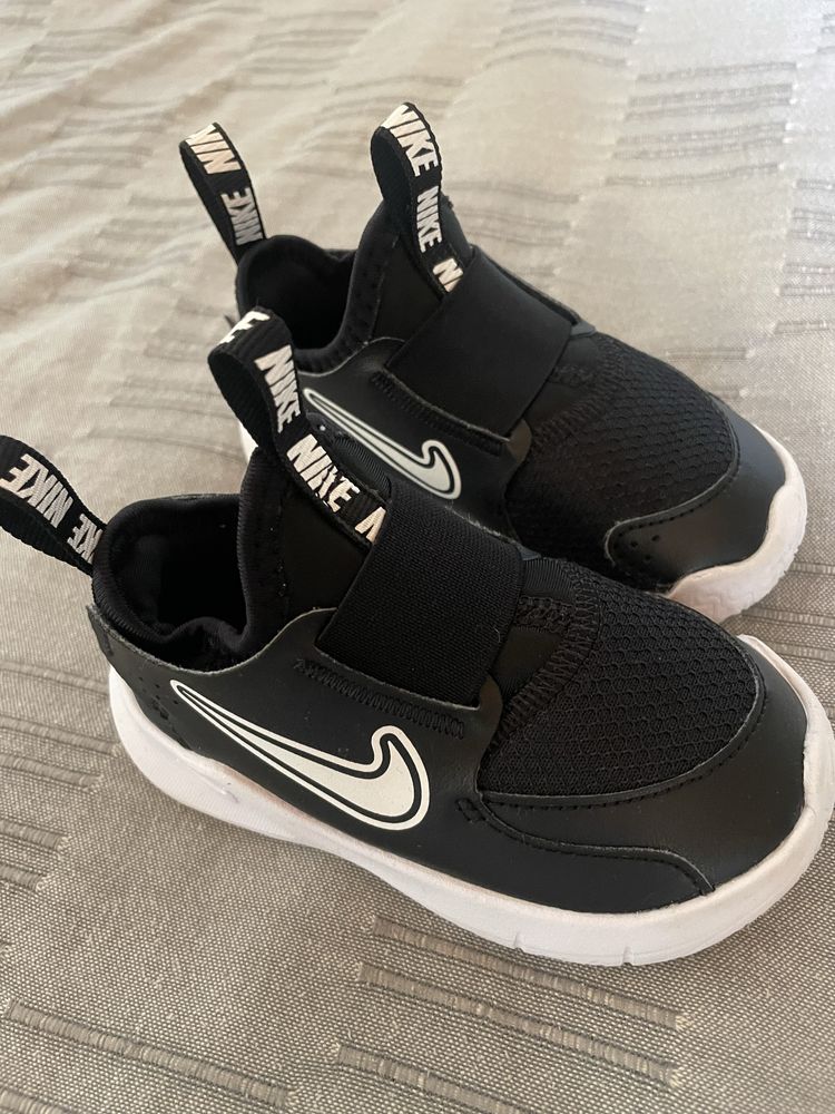 Маратонки Nike 22n