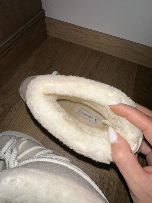 Дамски апрески,ботуши