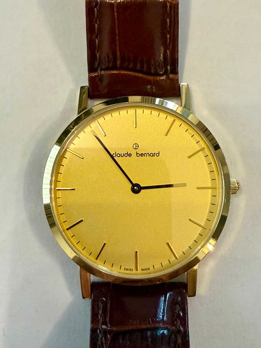 Часовник Claude Bernard с гаранция
