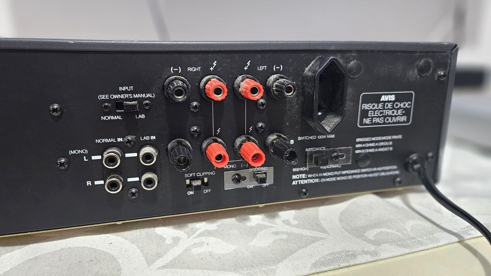 Etaj final(putere)statie NAD power 2100