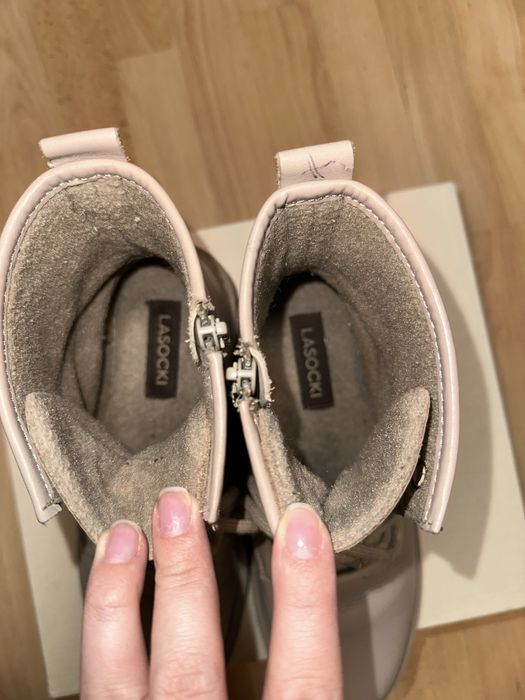 Bocanci bej de piele naturală Lasocki