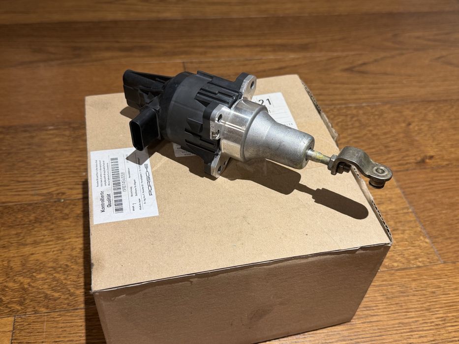Actuator servomotor turbo Porsche 911 992 0PB.145.655.B