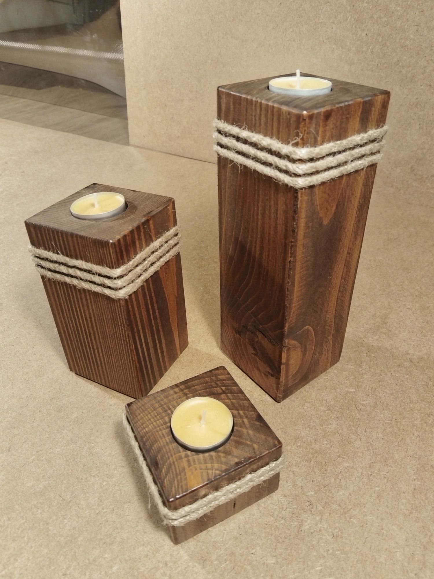 Decoratiune pardoseala lemn masiv
