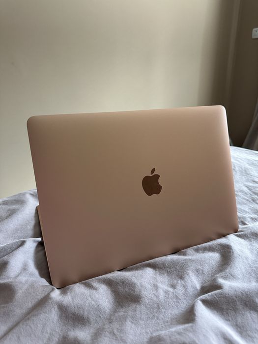 MacBook Air 2020 Gold 13’’