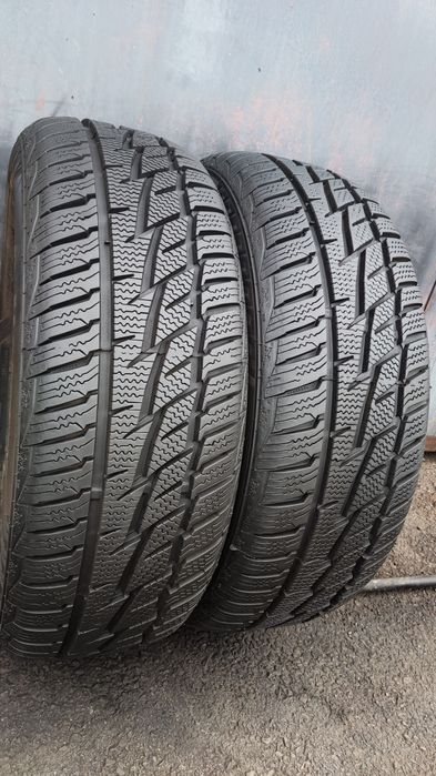 2бр. зимни гуми 195/60/15 Matador  
dot22
8.4mm
Много добро състояние,