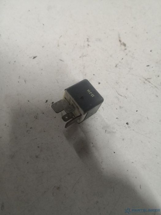 Releu TOYOTA YARIS (_P9_) [ 2005 - > ] OEM 12j04