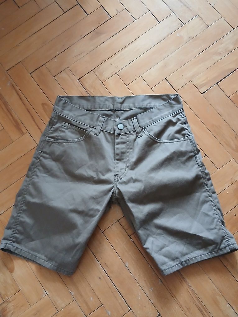 Carhartt шорти отлично състояние