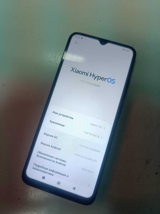 Продам смартфон Redmi 12C все работает, без трещин
