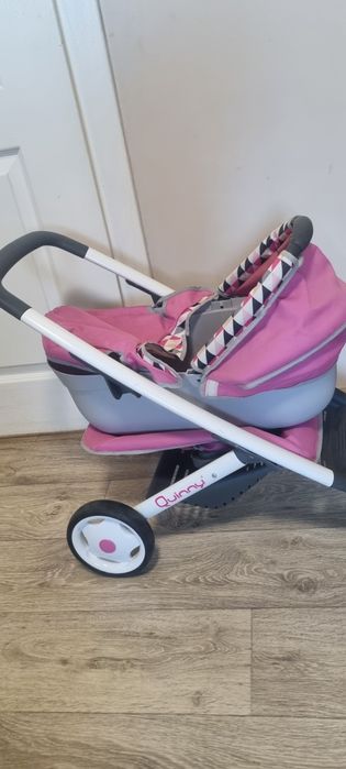 Количка за кукли