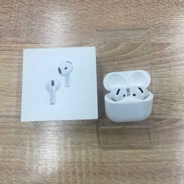 Беспроводные наушники Apple Airpods 4 ANC / sk152602