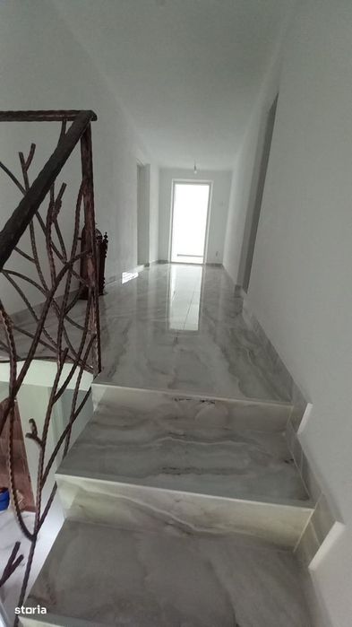 Gheboieni Dambovita,  vânzare proprietate- casa si teren