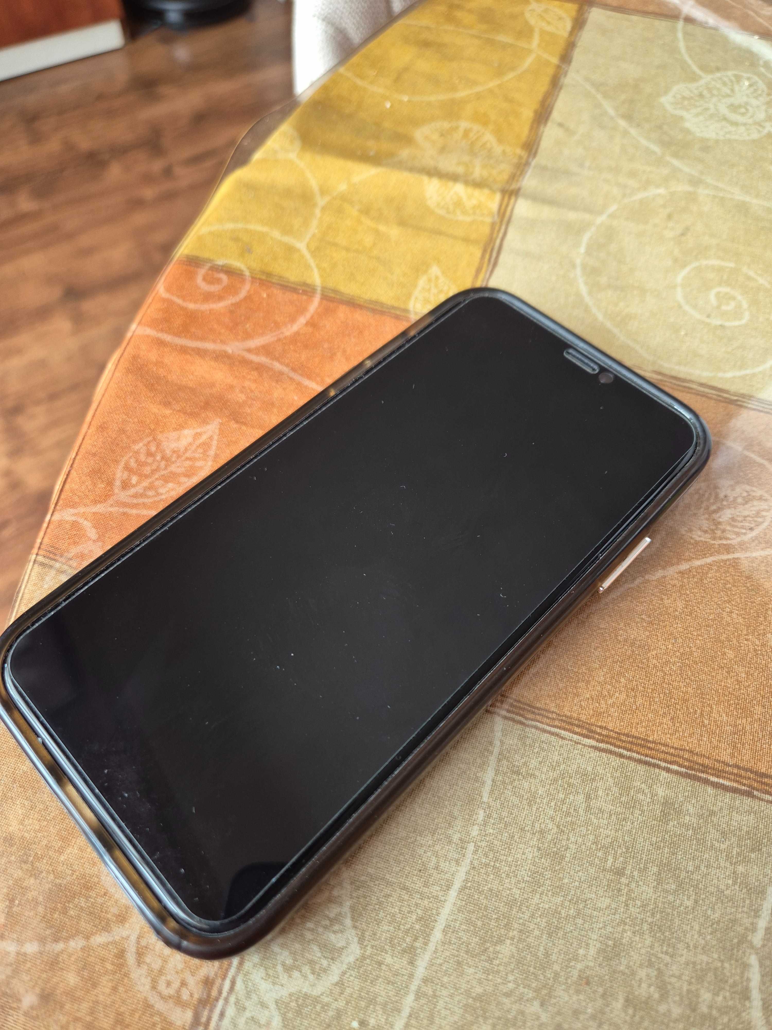 Iphone 11 - 64 GB