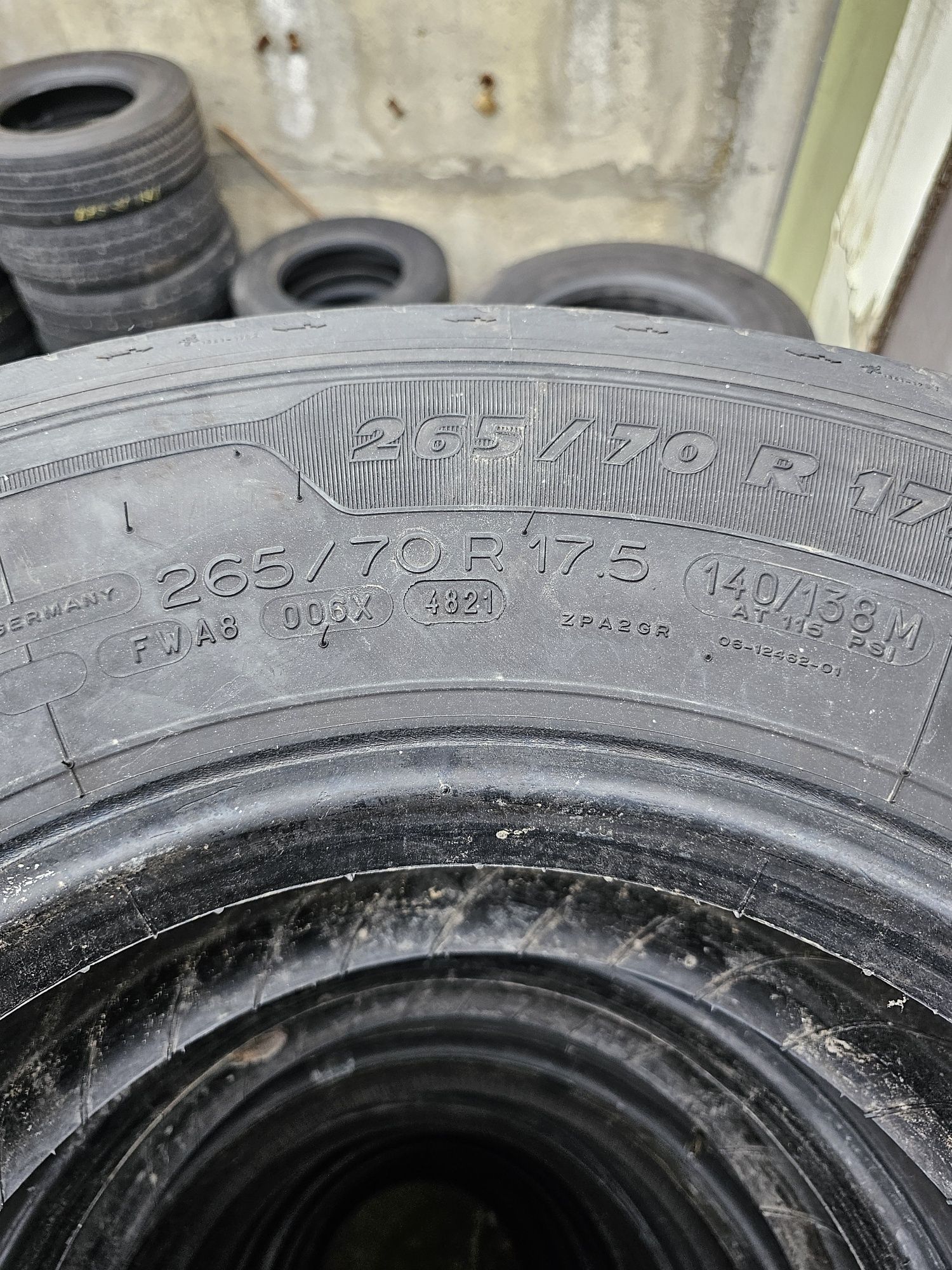 Anvelope  de tracțiune 265 70 r 17.5 si 265 70 R 19.5  michelin