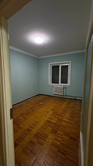 Юнусабад 17 квартал 90кв 3/5/5