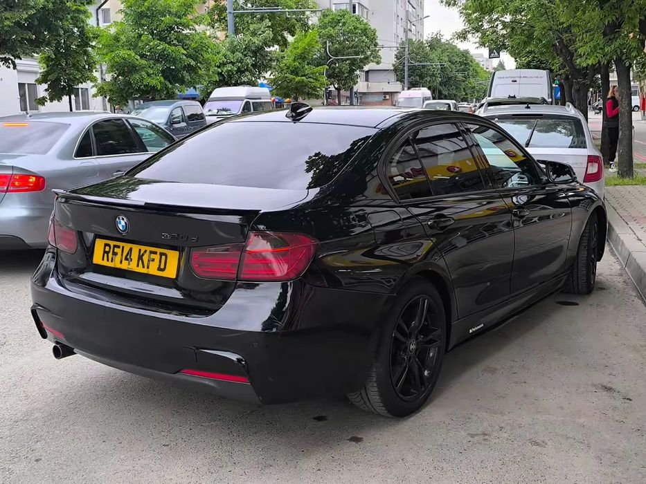 Vând BMW f3020 4000e