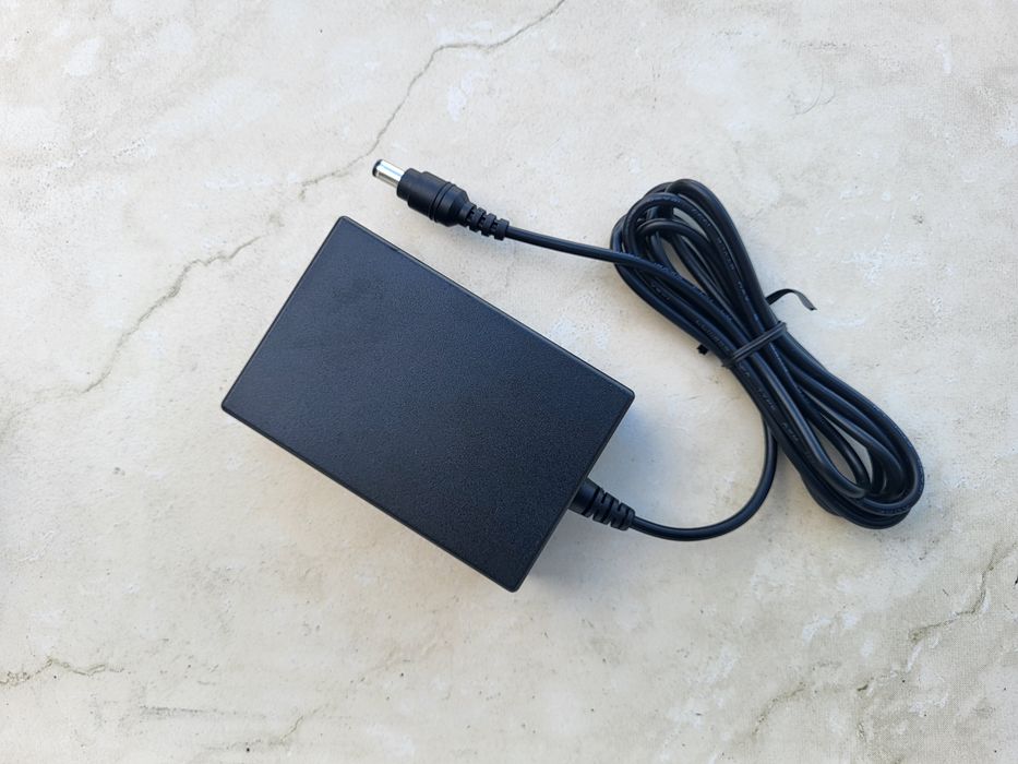 Sursa alimentare 5,7V 3A Delta Electronics audio/video