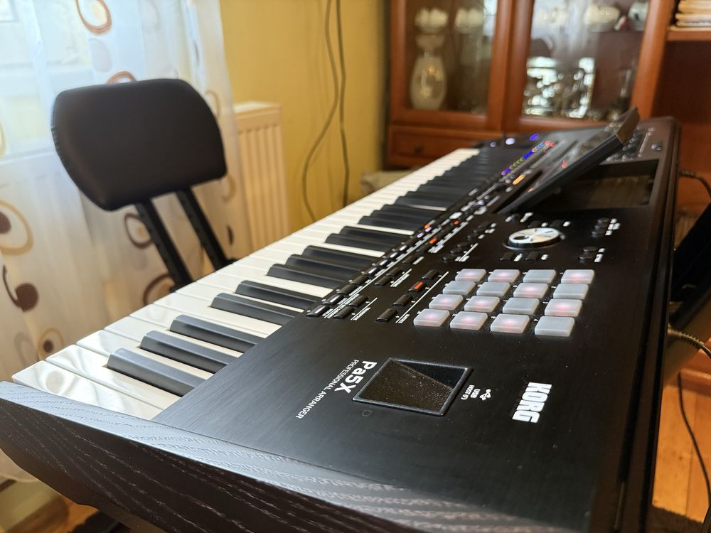 Vand korg PA5x 61 keys