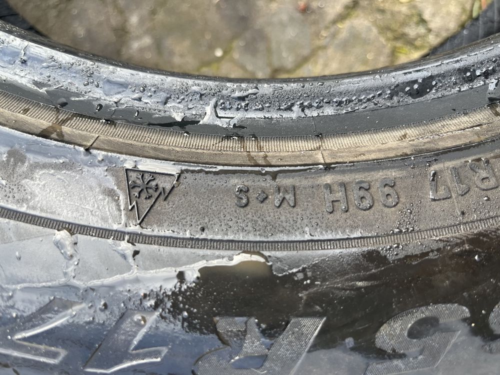 Vand cauciucuri PIRELLI 215/65/R17