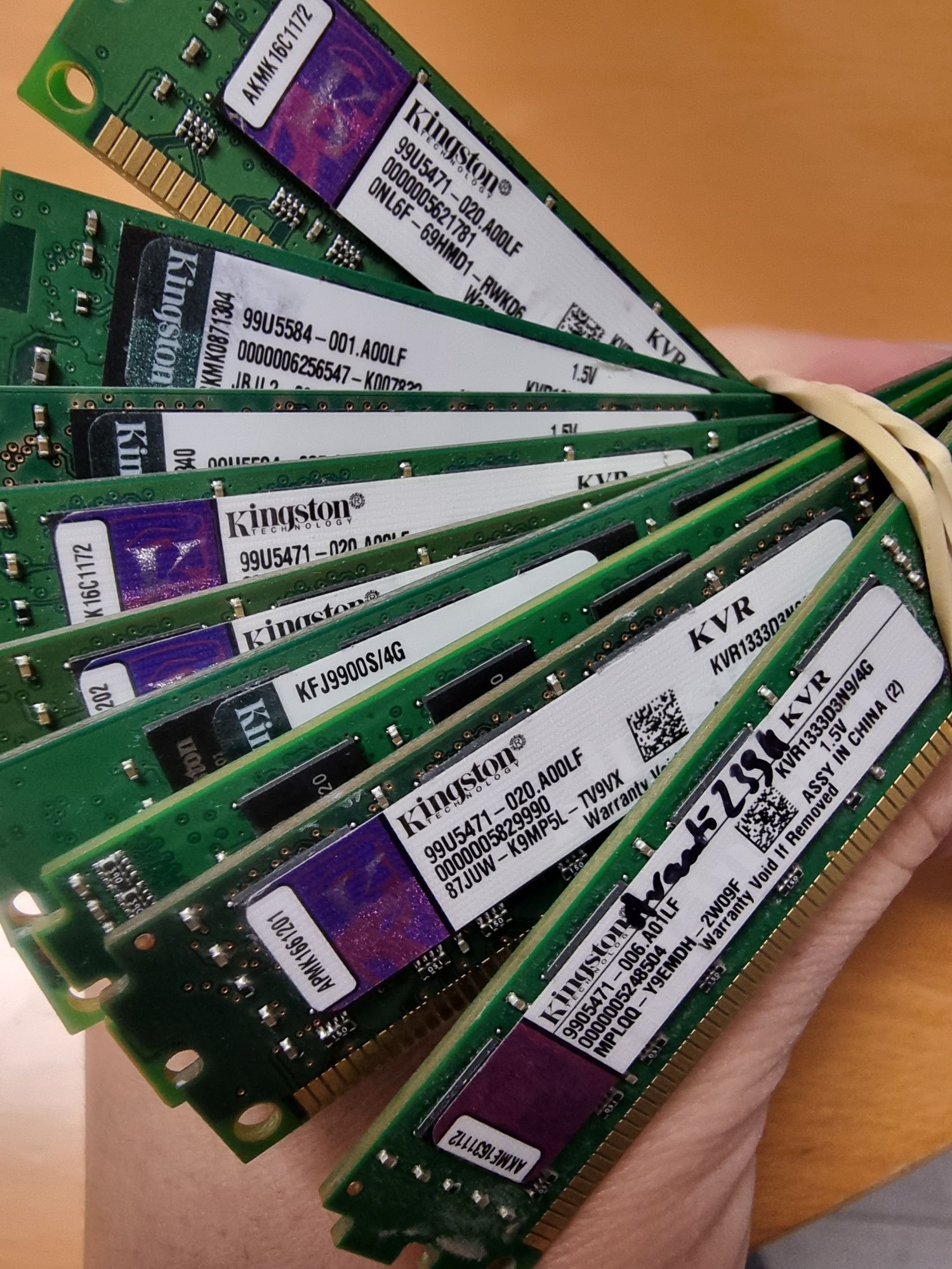 Рам памет  4 GB DDR3  за компютър