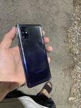 Samsung m31s. Aybi singan ishlashiga halaqit bermedi