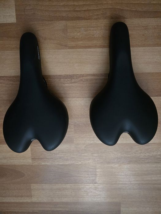 Vând 1 șa de bicicletă