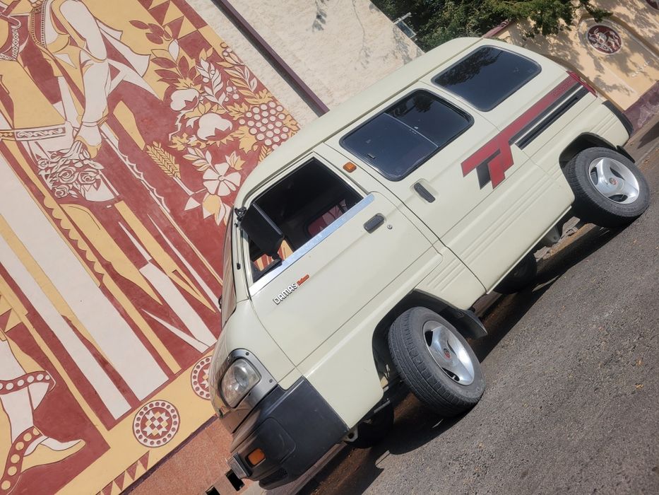 DAMAS srochno sotiladi puli 3400 yili 2008