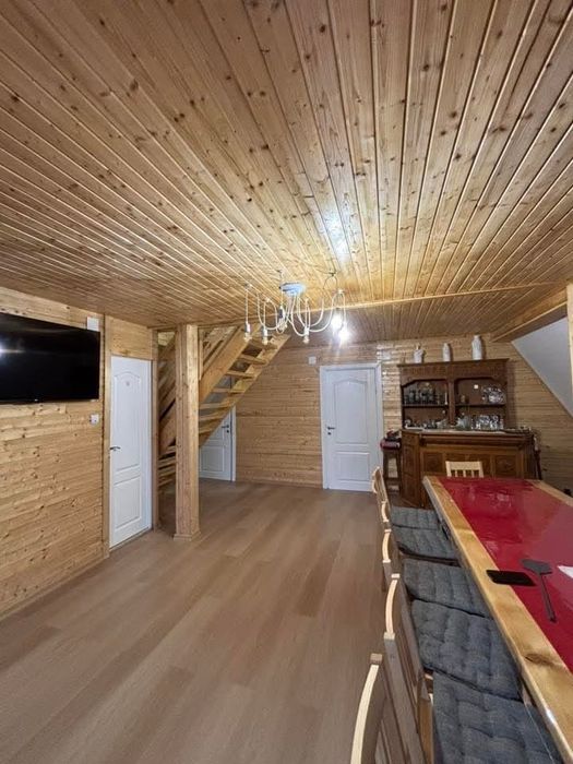 Cazare Cabana Tip A-Frame , Ciubar/Foisor Incalzit .