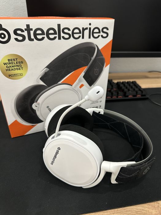 Наушники компьютерные SteelSeries Arctis 7