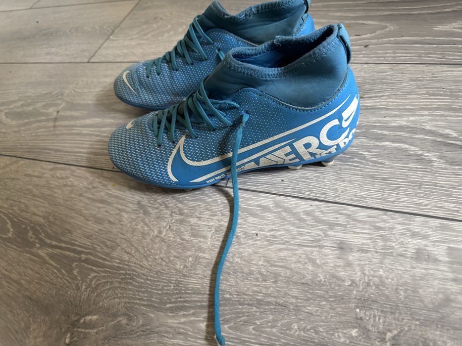 Papuci de fotbal nike albastri