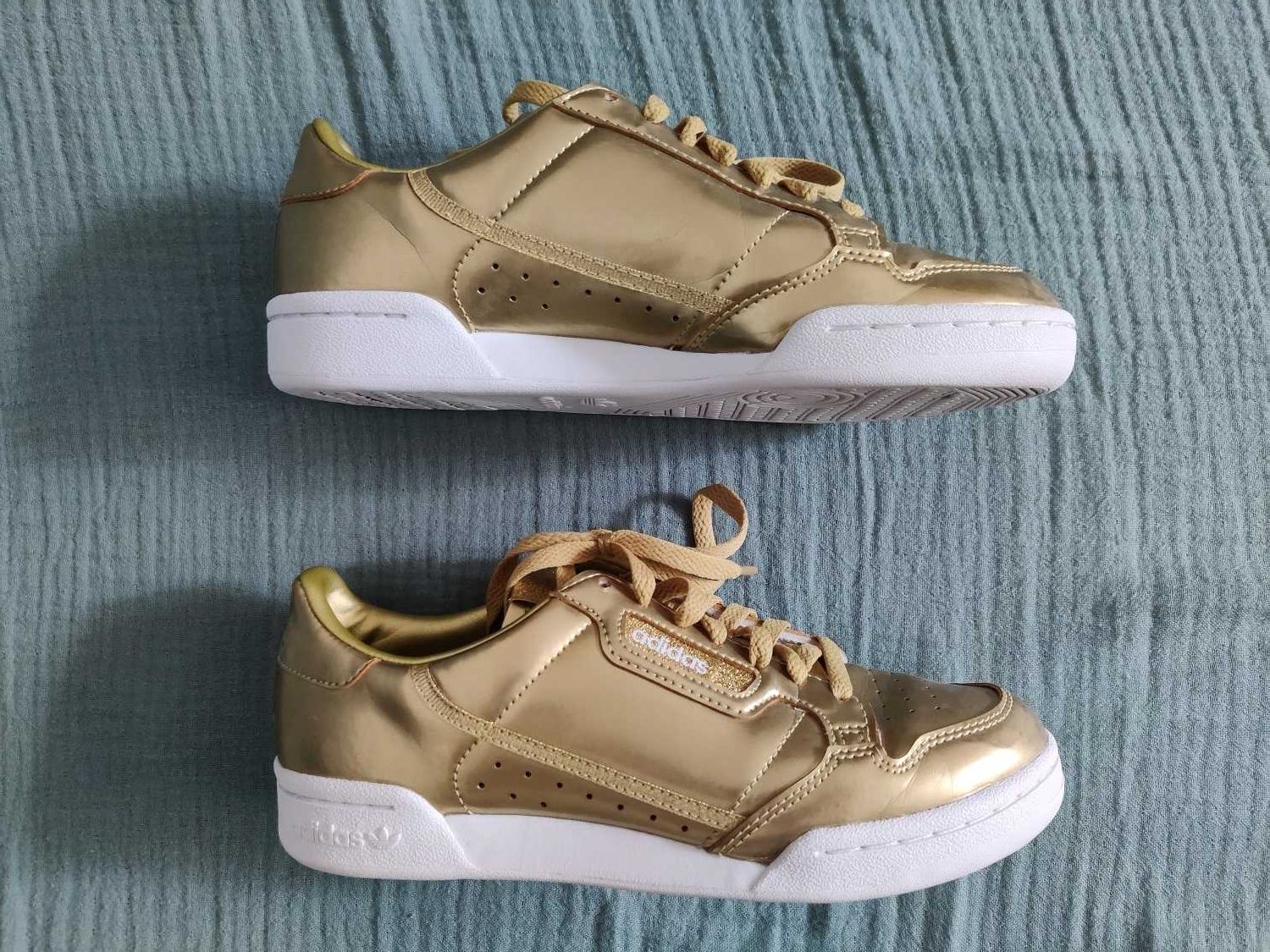 adidas originals Continental 80 sneakers in gold