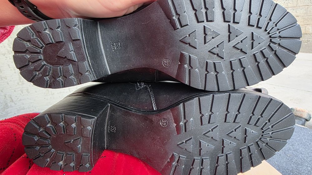 Зимние кожанные сапоги