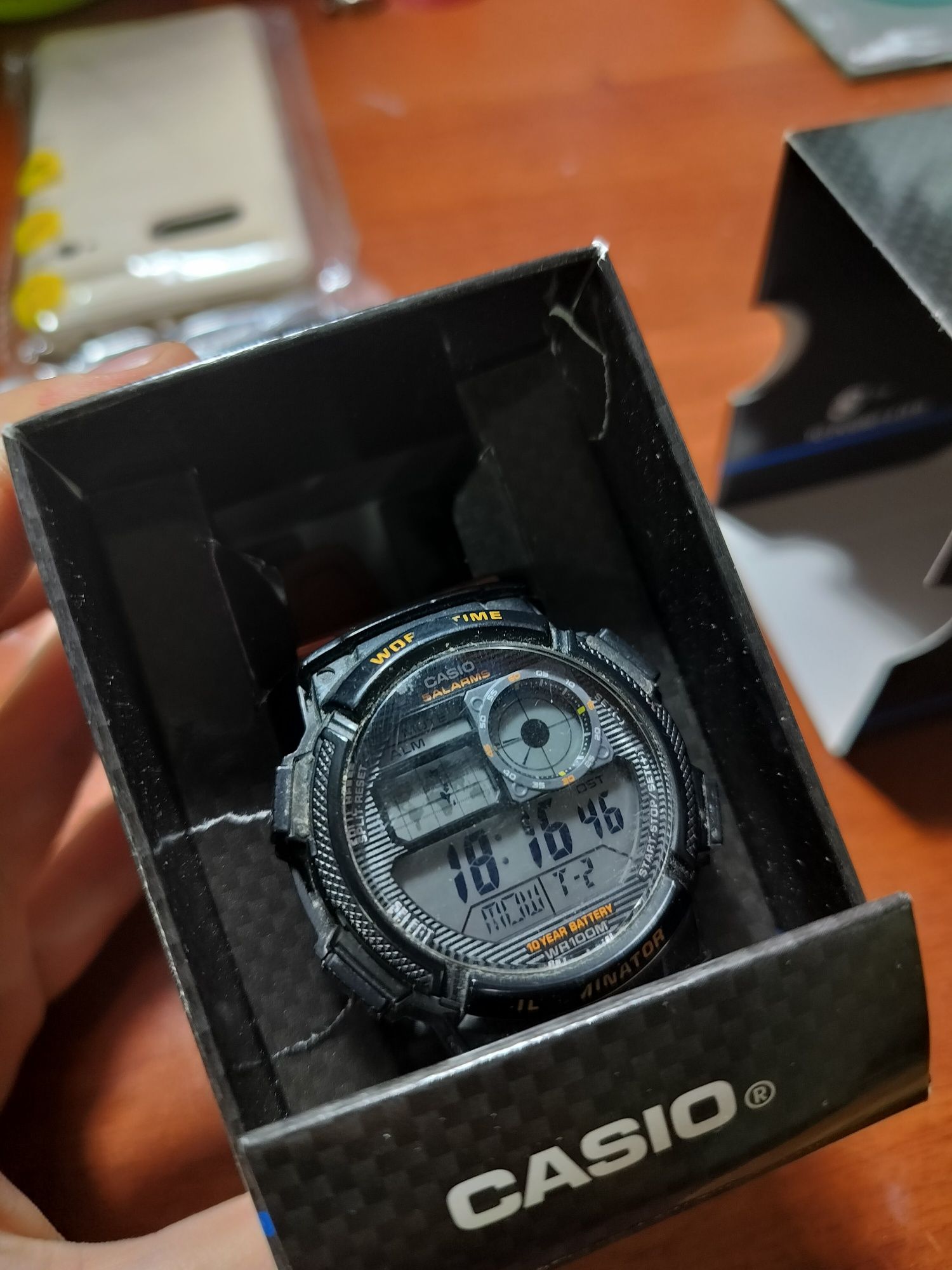 CASIO часы использованные